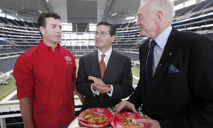 Jerry Jones Papa John